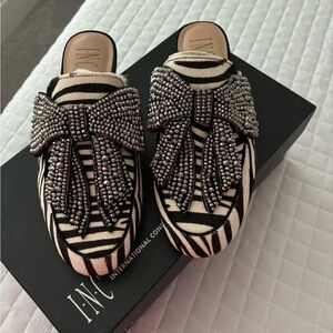 Inc women’s mules